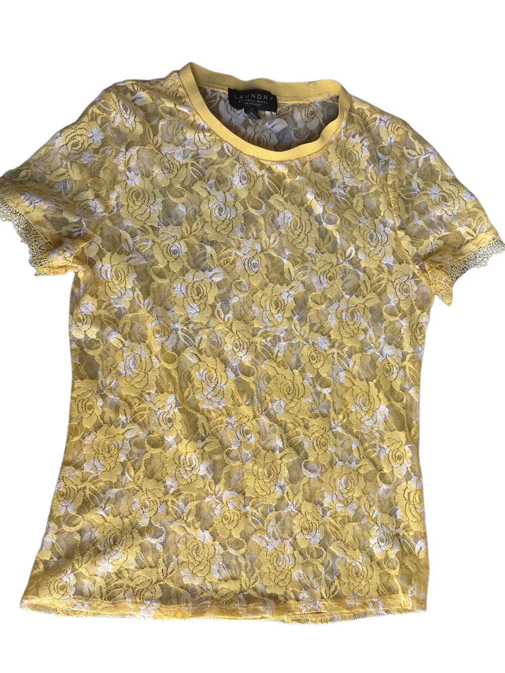 Laundry by Shelli Segal Yellow Floral Lace Short Sleeve Tee